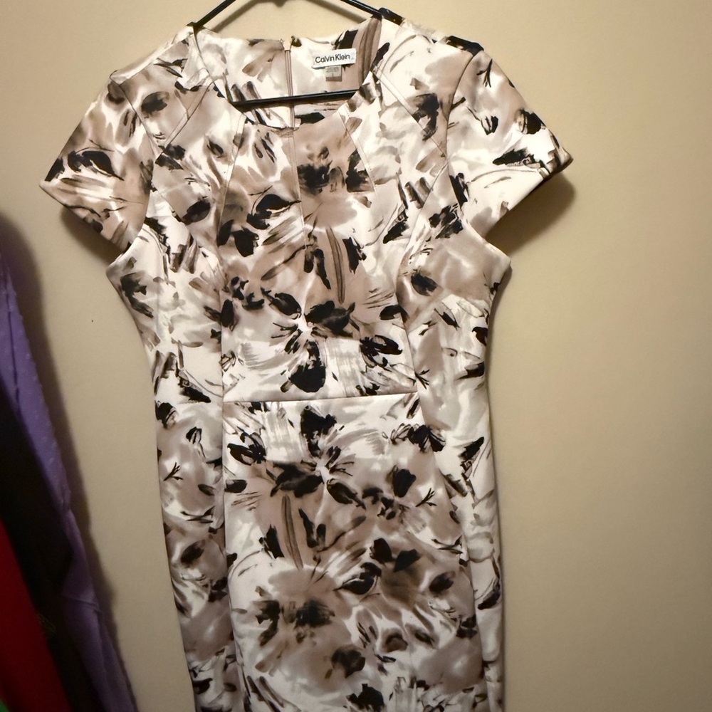 Calvin Klein Abstract Floral Midi Dress - Black and Cream